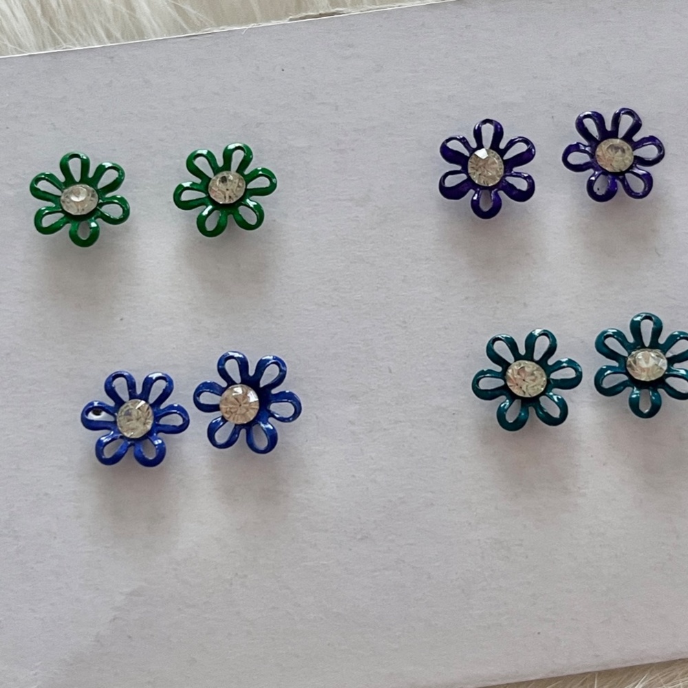 Claire's Flower Stud Earrings for Girls, Purple, Green, Rhinestone In Middle